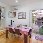3 Bedroom Gorgeous In *