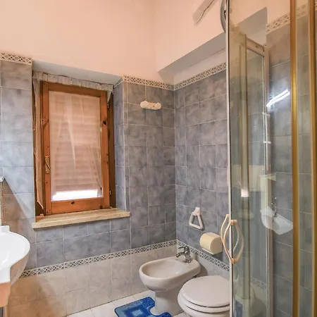 3 Bedroom Gorgeous In Casa de Férias *