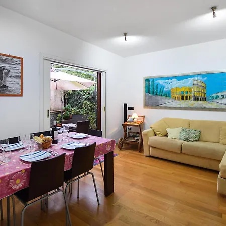 펜션 3 Bedroom Gorgeous In 피조