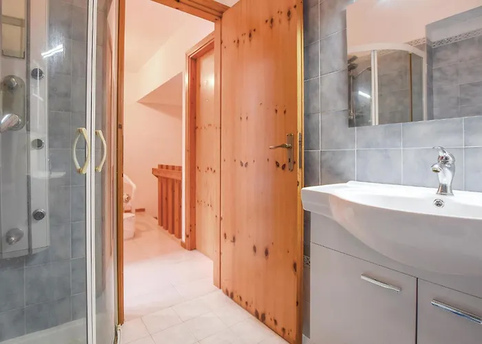 بيت للعطل 3 Bedroom Gorgeous In بيتسو