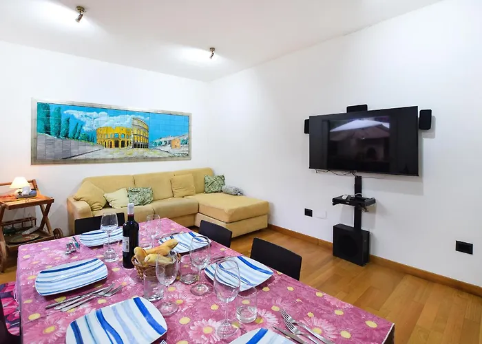 בית נופש 3 Bedroom Gorgeous In