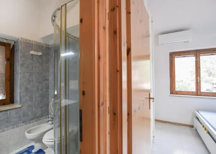 3 Bedroom Gorgeous In בית נופש פיצו