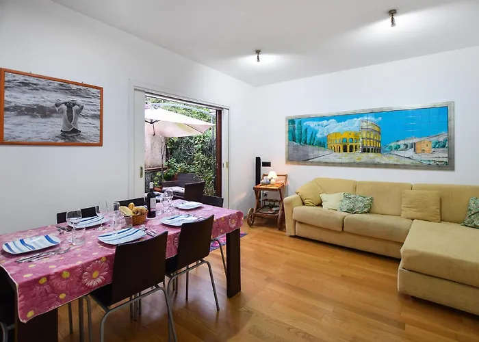 בית נופש 3 Bedroom Gorgeous In פיצו